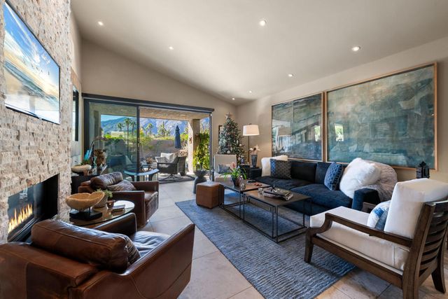 2937 Sundance Circle W, Palm Springs, CA 92262