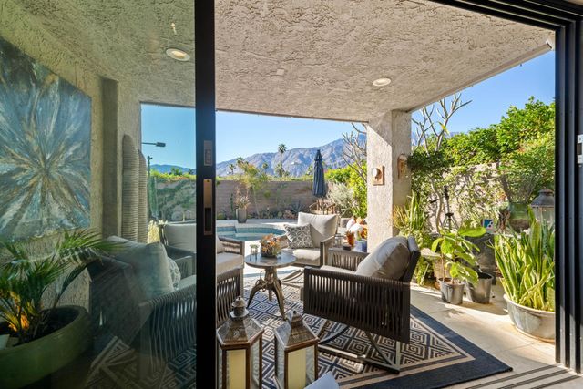 2937 Sundance Circle W, Palm Springs, CA 92262