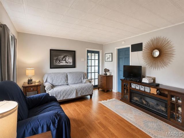 10751 State Route F, Farmington, MO 63640