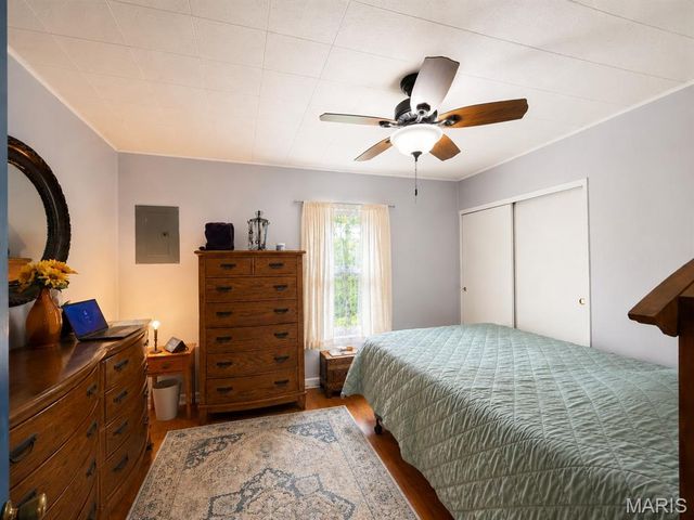 10751 State Route F, Farmington, MO 63640