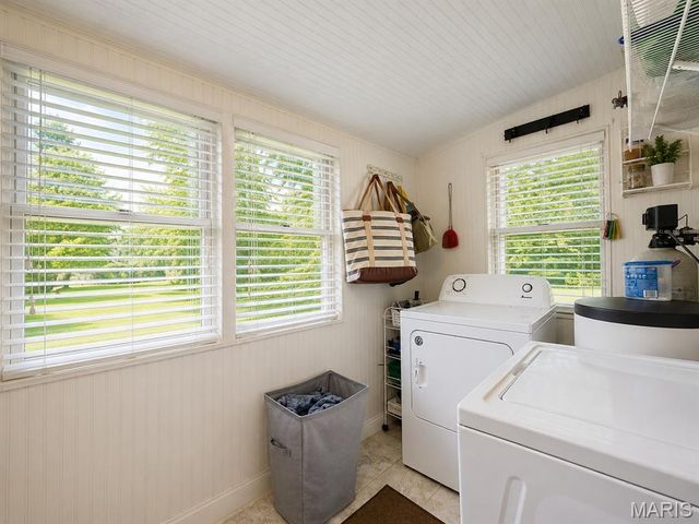 10751 State Route F, Farmington, MO 63640
