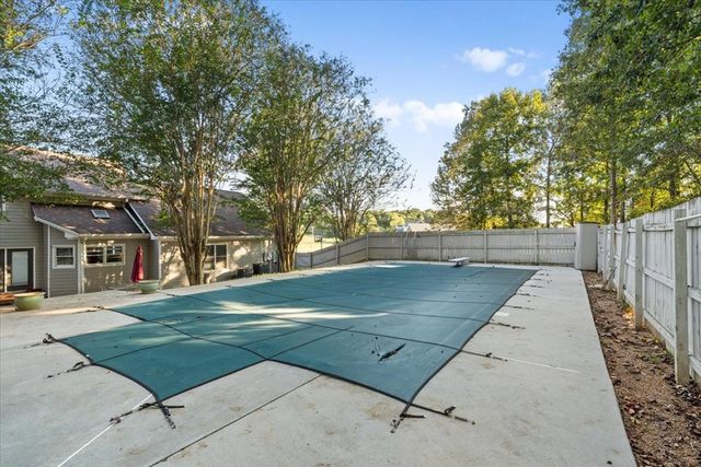 117 Indian Trace Drive, Chatsworth, GA 30705
