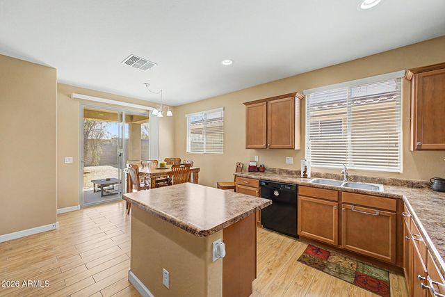 18047 W VIA DEL SOL --, Surprise, AZ 85387