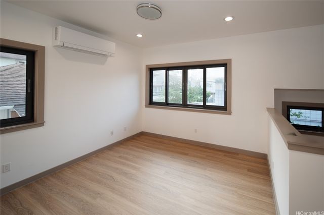 1232 Elm Street, Honolulu, HI 96814