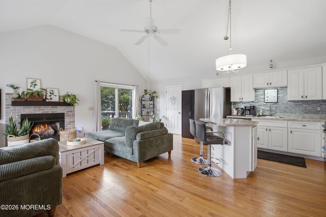 1 Holly Acres Drive, Brick, NJ 08723