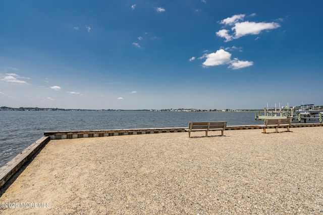 1 Holly Acres Drive, Brick, NJ 08723
