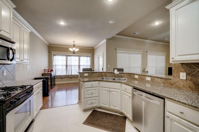 15 Bangor Court, Little Rock, AR 72223