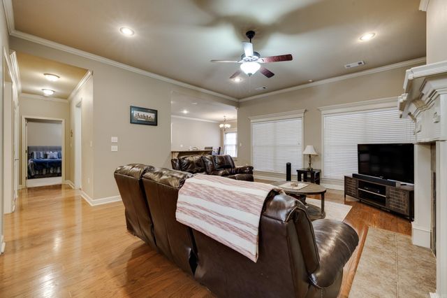 15 Bangor Court, Little Rock, AR 72223