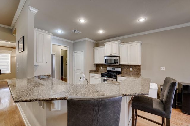 15 Bangor Court, Little Rock, AR 72223