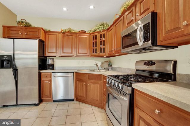 107 RED HAVEN RD, New Cumberland, PA 17070