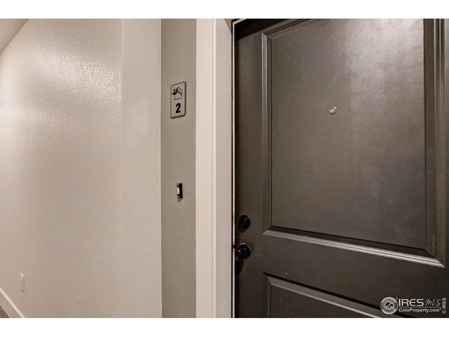 235 High Point Dr E-204, Longmont, CO 80504