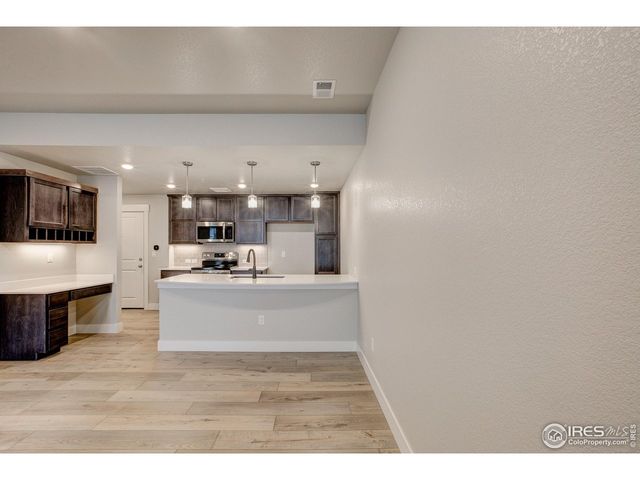 235 High Point Dr E-204, Longmont, CO 80504