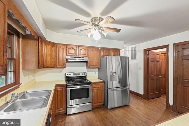 5623 WILSHIRE CT, Warrenton, VA 20187