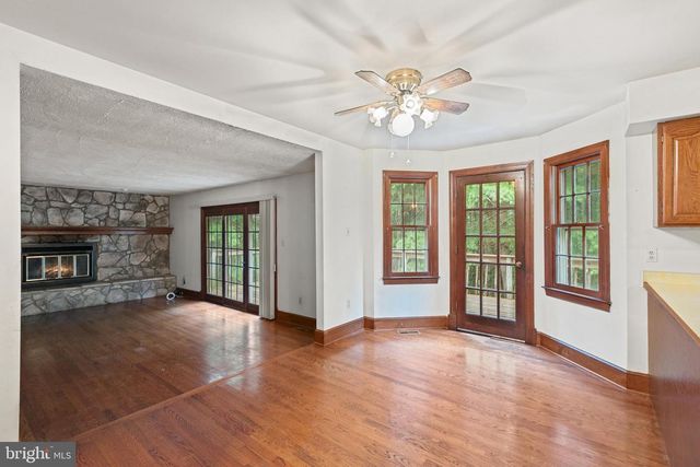5623 WILSHIRE CT, Warrenton, VA 20187