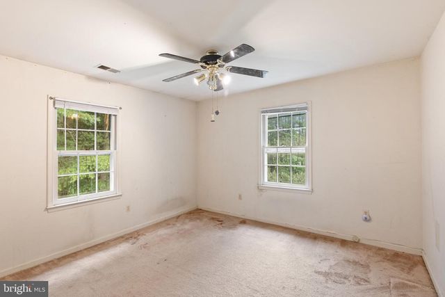 5623 WILSHIRE CT, Warrenton, VA 20187