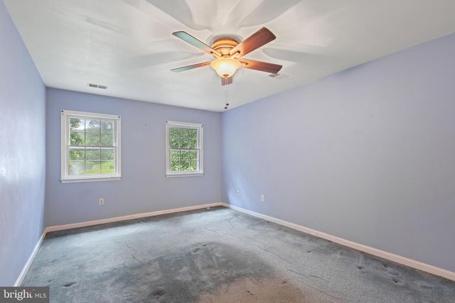 5623 WILSHIRE CT, Warrenton, VA 20187