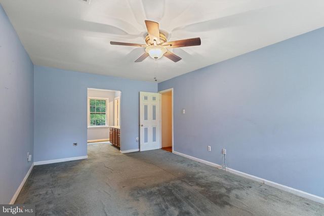 5623 WILSHIRE CT, Warrenton, VA 20187