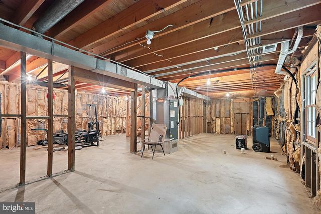 5623 WILSHIRE CT, Warrenton, VA 20187