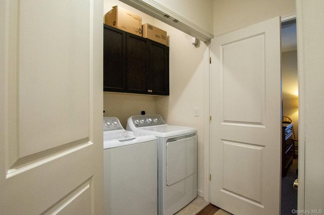 21 Greentree Court, Shirley, NY 11967