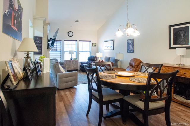 21 Greentree Court, Shirley, NY 11967