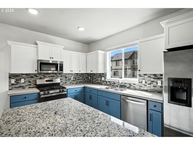 19692 Sw BLACKBEAR Ct, Beaverton, OR 97006