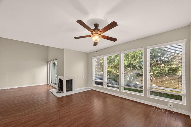 7655 S Braeswood Boulevard 47, Houston, TX 77071