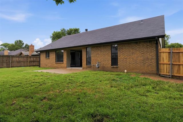 4717 Pinon Court, Norman, OK 73072