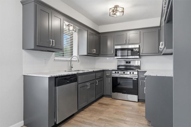 4717 Pinon Court, Norman, OK 73072