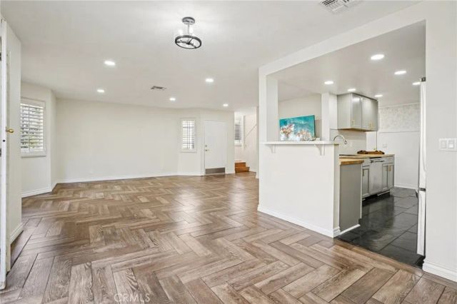 11300 Foothill Blvd 97, Sylmar, CA 91342