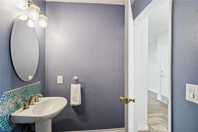 11300 Foothill Blvd 97, Sylmar, CA 91342