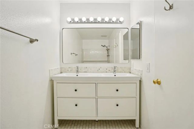 11300 Foothill Blvd 97, Sylmar, CA 91342