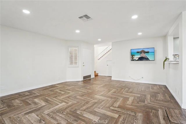 11300 Foothill Blvd 97, Sylmar, CA 91342