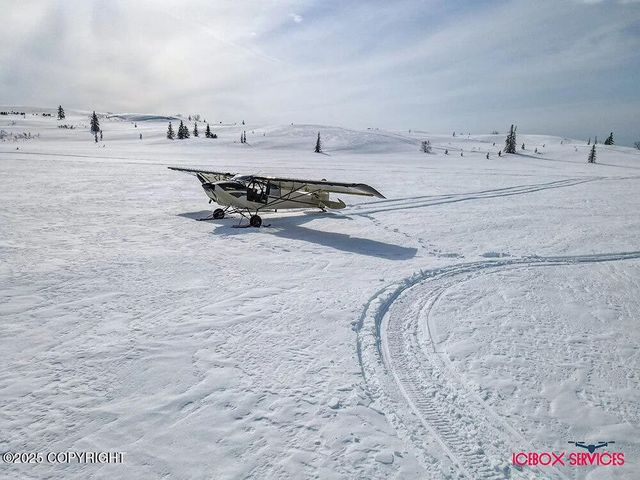 21577 E Quarah Lake Avenue, Talkeetna, AK 99676