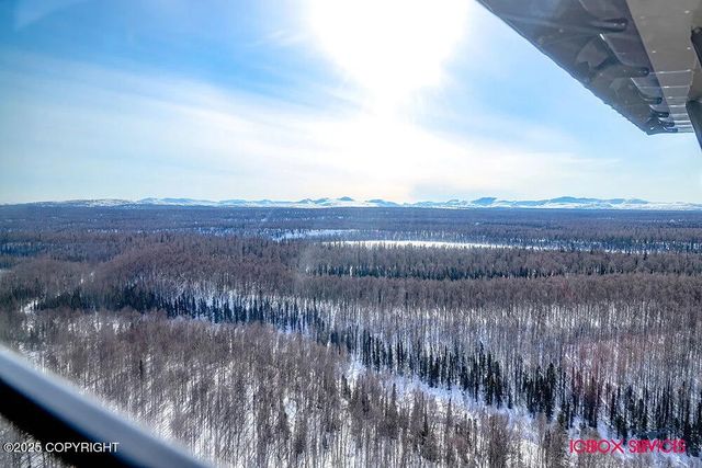 21577 E Quarah Lake Avenue, Talkeetna, AK 99676