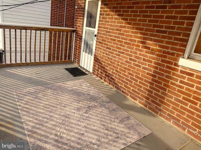 228 WISE AVE, Red Lion, PA 17356