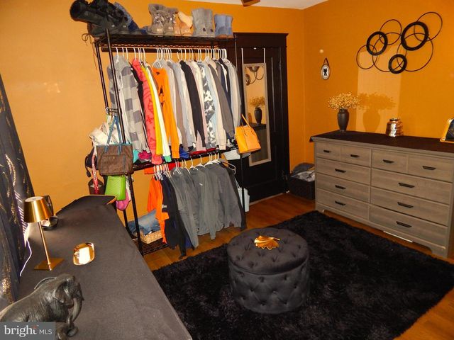 228 WISE AVE, Red Lion, PA 17356