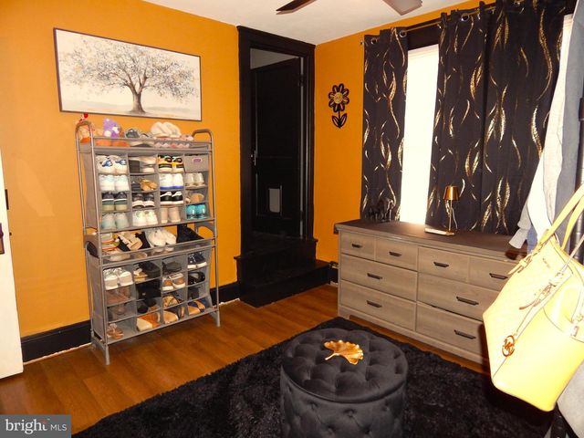 228 WISE AVE, Red Lion, PA 17356