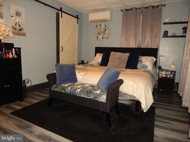 228 WISE AVE, Red Lion, PA 17356