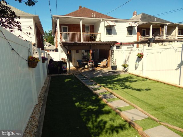 228 WISE AVE, Red Lion, PA 17356