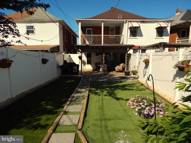228 WISE AVE, Red Lion, PA 17356