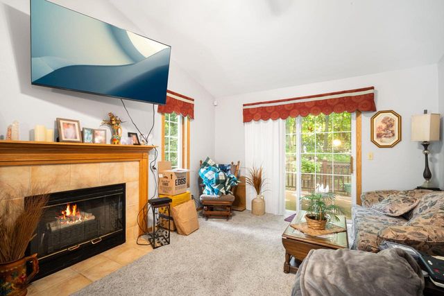 1521 Quietwood LANE, West Bend, WI 53090