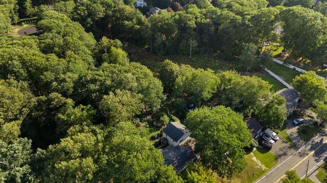 78 Forest St 78, Wakefield, MA 01880