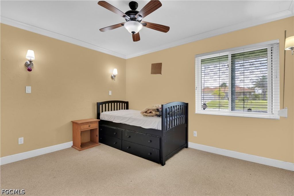 Image 20 of property listing at 2704 SW 2nd PL, Cape Coral, FL 33914