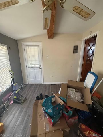 24500 Hayes Avenue, Eastpointe, MI 48021