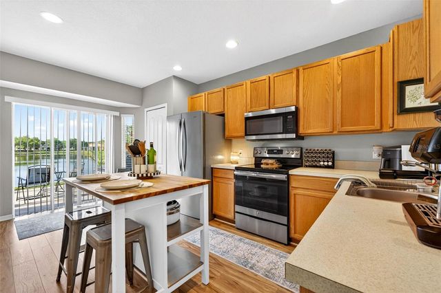 12256 FOXMOOR PEAK DRIVE, Riverview, FL 33579