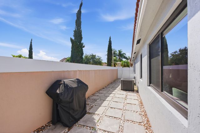 1902 Seville Street, Margate, FL 33063