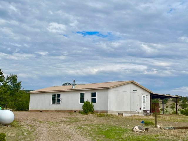 17 Jackass Lane, Datil, NM 87821