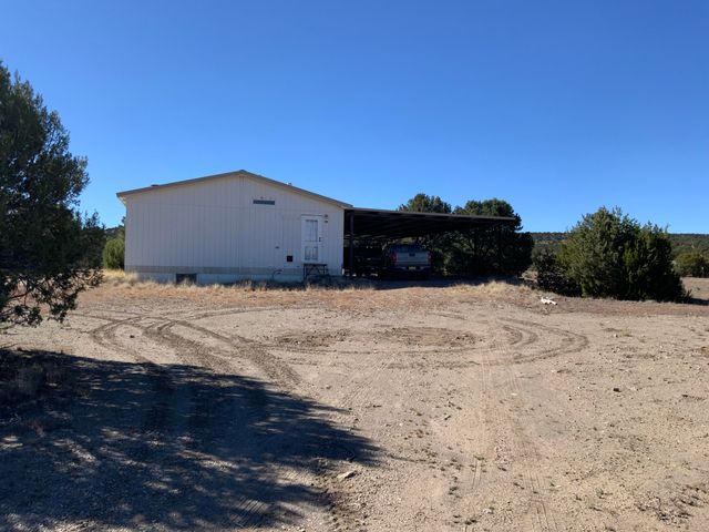 17 Jackass Lane, Datil, NM 87821