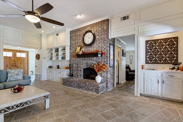 1611 Barclay Drive, Richardson, TX 75081