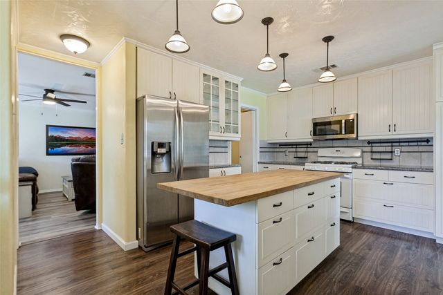 1611 Barclay Drive, Richardson, TX 75081
